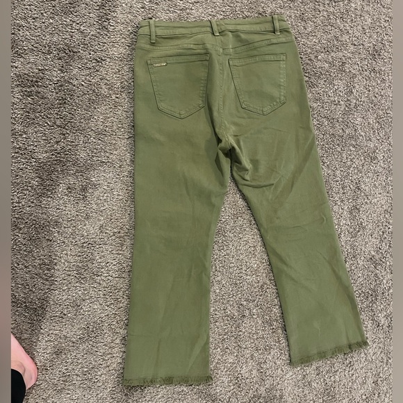 NWOT Women’s Michael Kors Green Cropped Wide Leg Jeans Size 8 - Picture 7 of 9